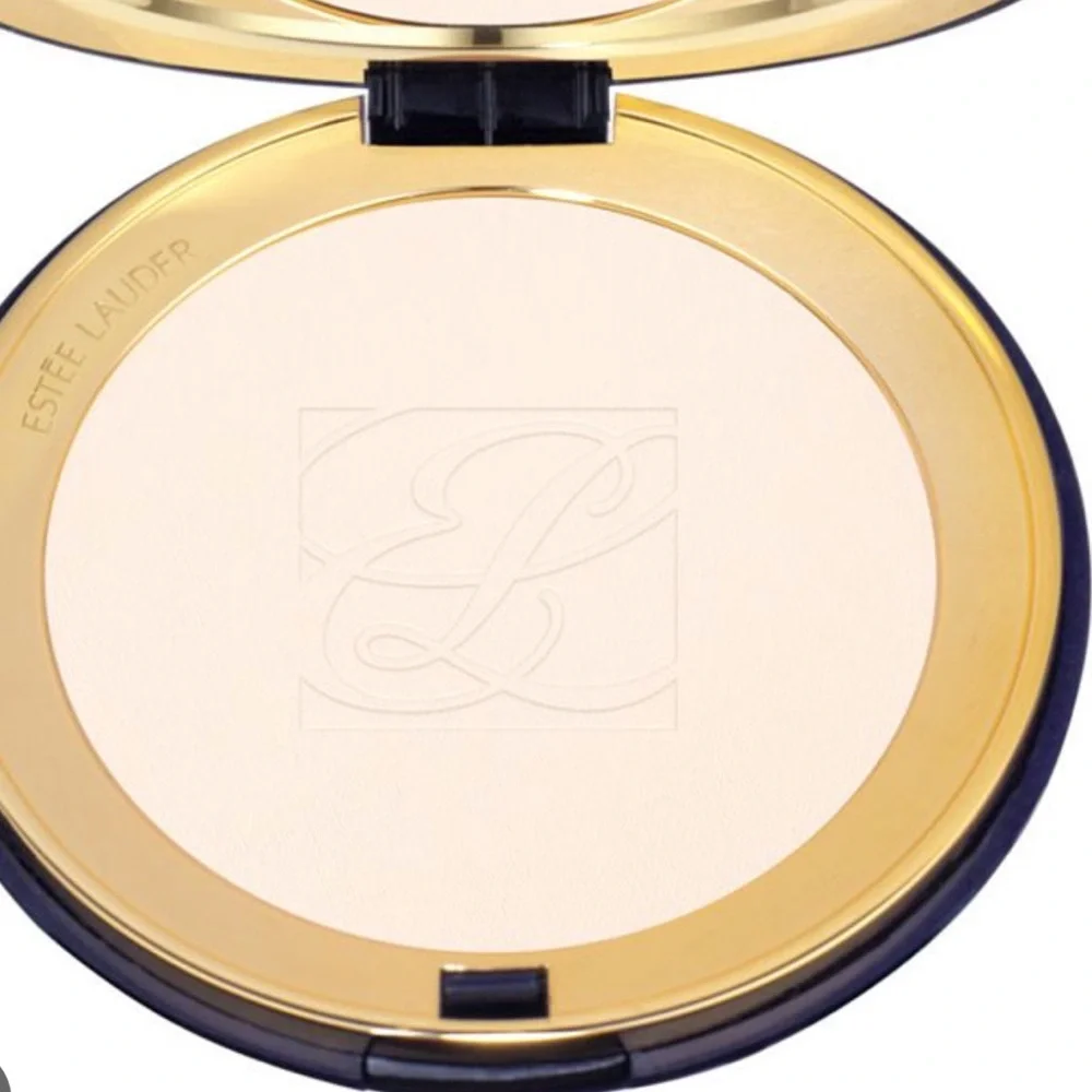 🌙♣️Very Rare! Estée Lauder Lucidity Translucent Pressed Powder